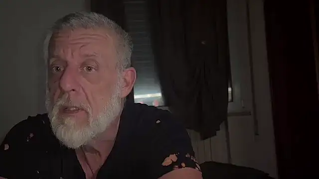 Snapshot of Pigna16PSRN chatting on 02/06/26, 10:57 Pigna16PSRN online show from 02/06/26, 10:57