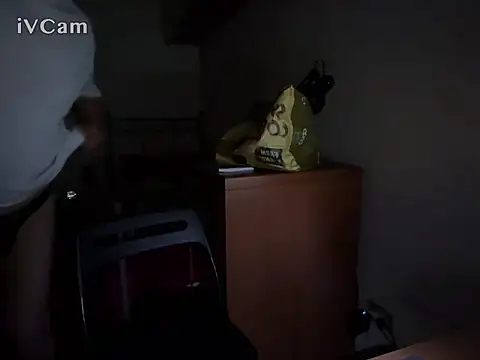 Snapshot of Pigna16PSRN chatting on 02/18/26, 12:39 Pigna16PSRN online show from 02/18/26, 12:39