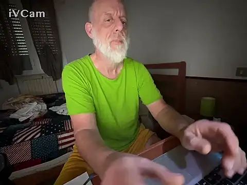 Snapshot of Pigna16PSRN chatting on 03/02/26, 07:15 Pigna16PSRN online show from 03/02/26, 07:15