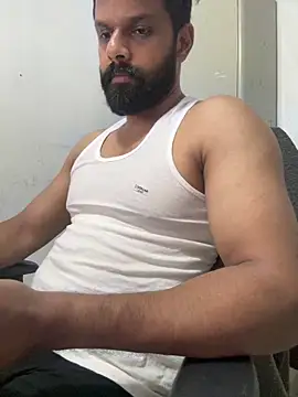 Vineeth3906 online show from 04/07/26, 03:34