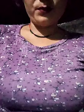 Kavya hot online show from 10/18/25, 04:52