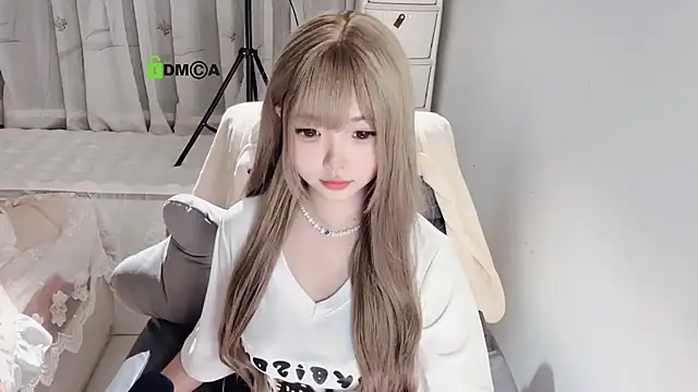 liuruyuan888 online show from 04/08/26, 05:57