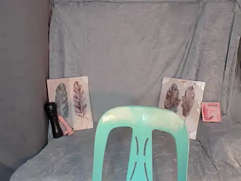 SerenityFoxx online show from 10/25/25, 09:06