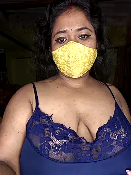 Smile-quien online show from 03/22/26, 05:05