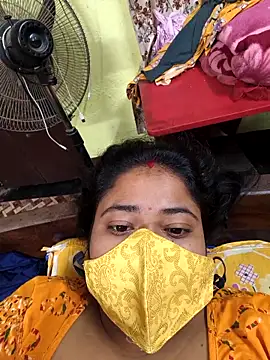 Smile-quien online show from 04/09/26, 08:36