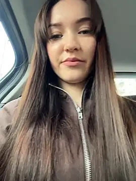 Veliora online show from 04/20/26, 08:39