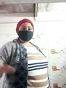 Rakhi sawant143 online show from 12/23/25, 02:20