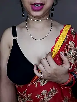 Snapshot of Oh_011 chatting on 11/03/25, 03:08 Oh 011 online show from 11/03/25, 03:08