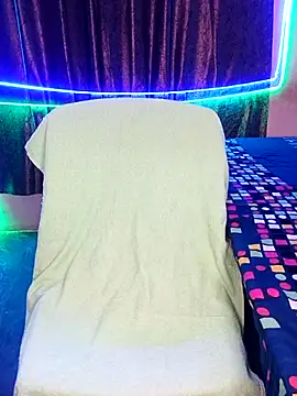 Oh 011 online show from 05/20/26, 04:57