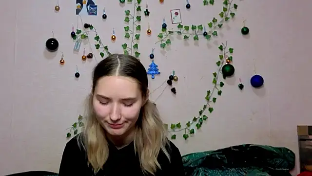  kikiclark   online show from 01/08/26, 08:55