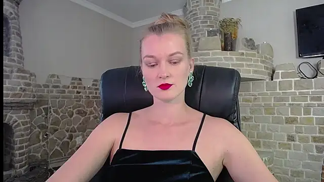 MysticVenus  online show from 09/22/25, 11:01