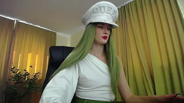 MysticVenus  online show from 10/12/25, 07:51