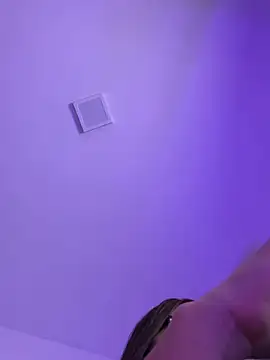 Snapshot of hottiee_melannie chatting on 02/28/26, 12:44 hottiee melannie online show from 02/28/26, 12:44