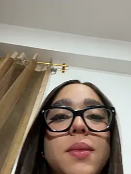 hottiee melannie online show from 03/05/26, 04:30