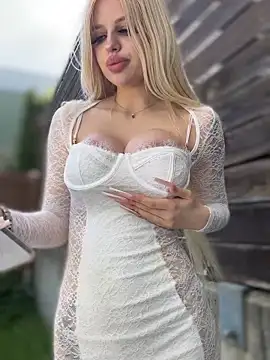 Steffi Snowbunny online show from 05/03/26, 01:06