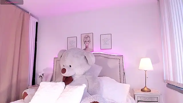 Mayajhons online show from 01/15/26, 12:21