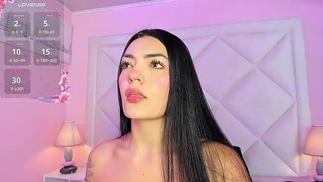 Miaa Smithh   online show from 03/05/26, 11:06