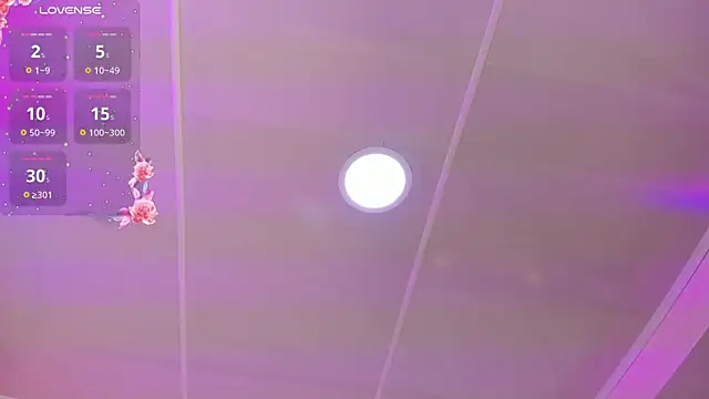 Miaa Smithh   online show from 04/22/26, 11:23