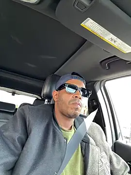 Jariushot3 online show from 04/19/26, 07:16