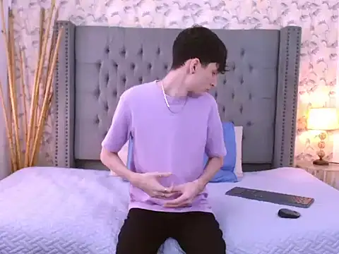 Luke Carter online show from 09/29/25, 01:05