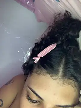 luluzinhax online show from 02/20/26, 05:26