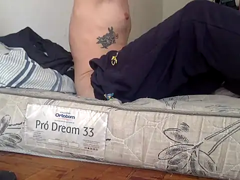 chrisalmeid  online show from 09/17/25, 05:25