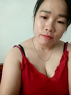 Snapshot of sumy-00 chatting on 03/25/26, 02:17 sumy-00 online show from 03/25/26, 02:17