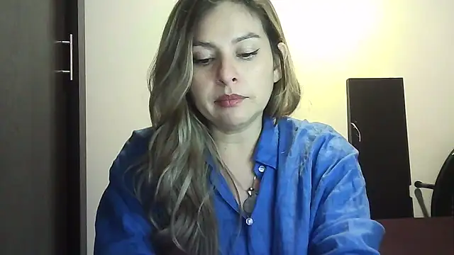 Valery  Rouse  online show from 03/26/26, 03:56