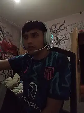 Snapshot of MYM69_- chatting on 02/01/26, 03:27 MYM69 - online show from 02/01/26, 03:27