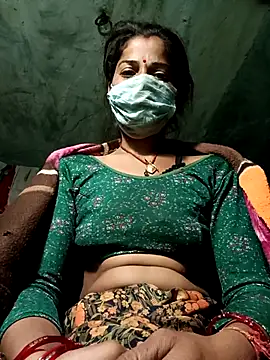 Snapshot of Hot_era chatting on 11/13/25, 11:03 Hot era online show from 11/13/25, 11:03