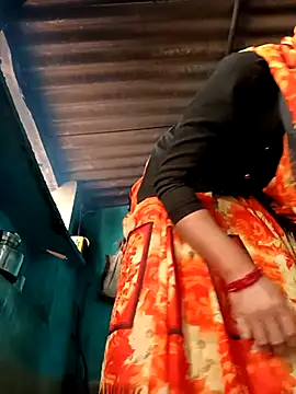 Snapshot of Hot_era chatting on 01/12/26, 02:50 Hot era online show from 01/12/26, 02:50