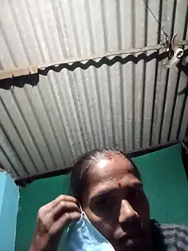 Snapshot of Hot-honi chatting on 11/03/25, 02:07 Hot-honi online show from 11/03/25, 02:07