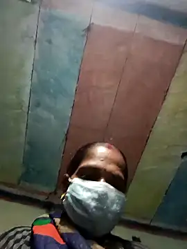 Snapshot of Hot-honi chatting on 11/11/25, 01:11 Hot-honi online show from 11/11/25, 01:11