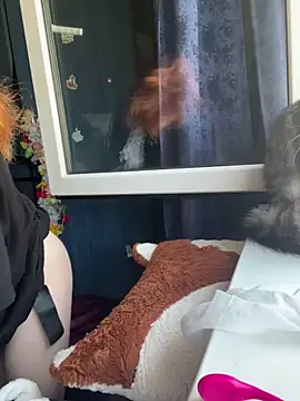 DaddysLittleSlutfox online show from 04/15/26, 09:27