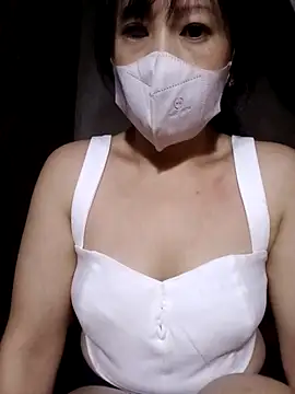 VanGau031694 online show from 09/13/25, 02:22