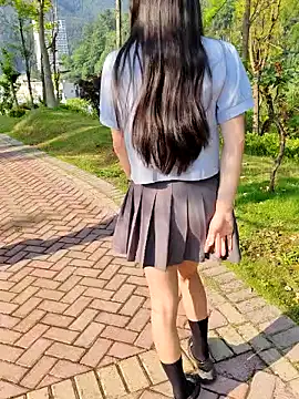 shaoshao-7758 online show from 05/05/26, 12:18