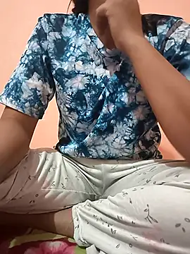 Snapshot of Hott_Archana chatting on 10/14/25, 06:42 Hott Archana online show from 10/14/25, 06:42