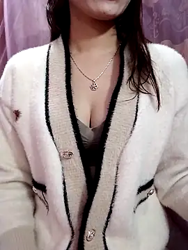 CherryBeii online show from 10/22/25, 03:23