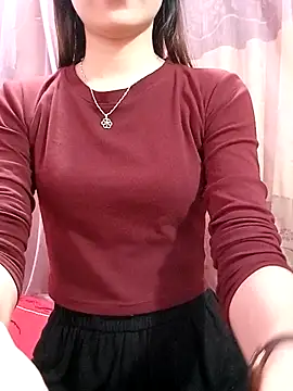 CherryBeii online show from 12/22/25, 02:47