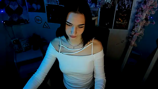 Bella Night4 online show from 12/14/25, 07:58