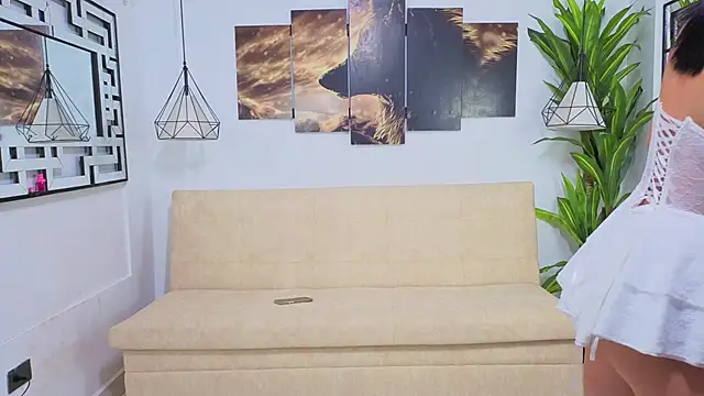 Flatiron ggh online show from 11/25/25, 12:43