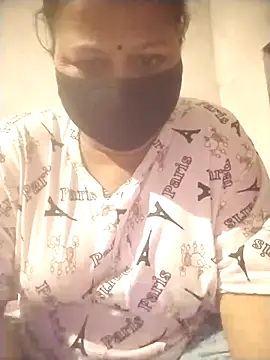 Manjit009 online show from 11/02/25, 04:42