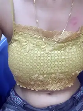 Snapshot of siya_rani67 chatting on 09/19/25, 04:51 siya rani67 online show from 09/19/25, 04:51