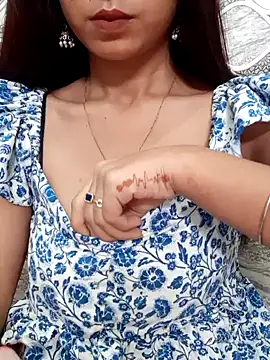 Snapshot of siya_rani67 chatting on 11/16/25, 07:47 siya rani67 online show from 11/16/25, 07:47