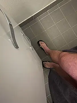 NuclearValue40 online show from 02/10/26, 07:29