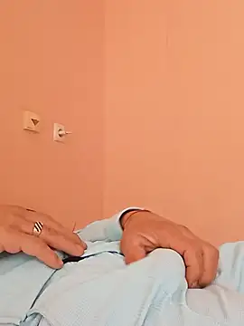 Gunai78 online show from 04/15/26, 08:32