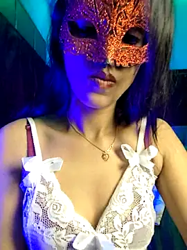 royeoy22 online show from 10/23/25, 11:42