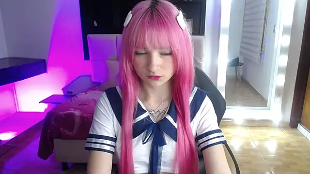 Charlotte Collins  online show from 04/27/26, 02:48