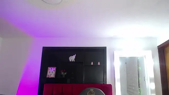  Charlotte Collins  online show from 05/29/26, 03:32