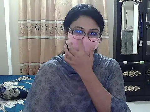 Elena cruz5 online show from 10/06/25, 09:34